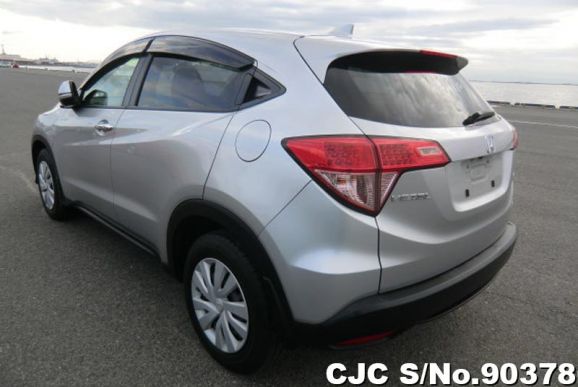 2014 Honda Vezel Silver for sale | Stock No. 90378 | Japanese Used